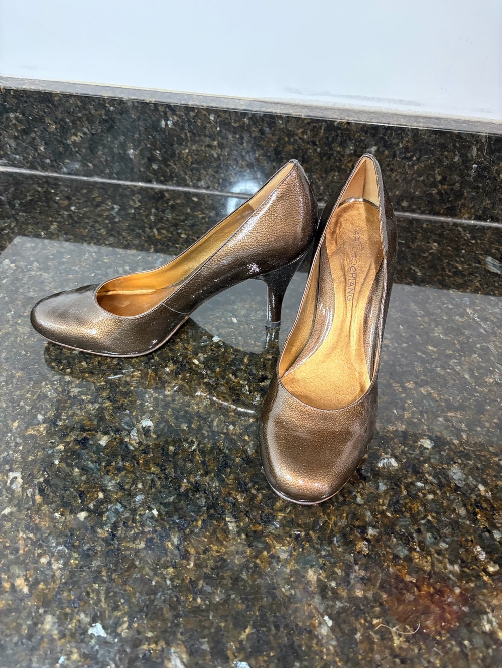 ARTURO CHIANG Metallic Bronze Women’s High Heel Pumps